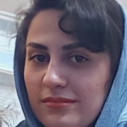 زهرا غلامی بیامه